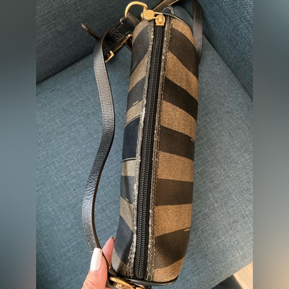 Vintage FENDI Pequin Coated Canvas Striped Crossbody Shoulder Handbag Purse - Picture 5 of 16